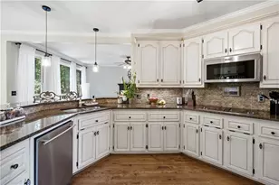 1053 Longwood Dr, Woodstock, GA 30189 - Photo 22