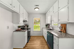 8426 Alden Dr, Riverdale, GA 30274 - Photo 6