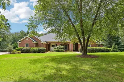 2077 Coolidge Way NW, Acworth, GA 30101 - Photo 1
