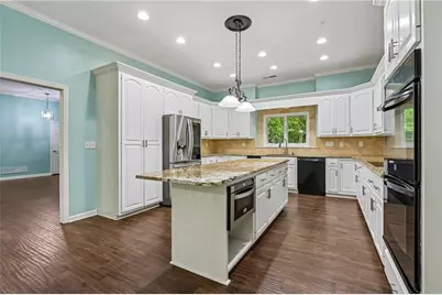 2077 Coolidge Way NW, Acworth, GA 30101 - Photo 2