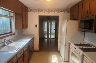 2031 Battlement Ln, Riverdale, GA 30296 - Photo 6
