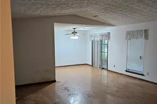 2031 Battlement Ln, Riverdale, GA 30296 - Photo 8