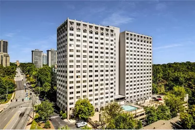 2479 Peachtree Road NE #305, Atlanta, GA 30305 - Photo 18