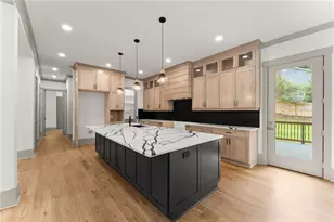 4842 Sturbridge Crescent NE, Roswell, GA 30075 - Photo 8