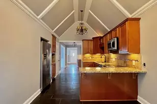 2220 Lenox Rd NE, Atlanta, GA 30324 - Photo 8
