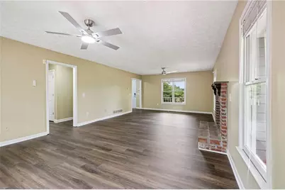 2321 Murdock Road, Marietta, GA 30062 - Photo 10