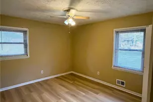 1345 Labelle St, Jonesboro, GA 30238 - Photo 14