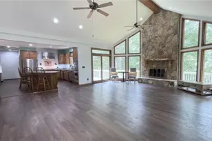 156 Thundering Waters Dr, Cornelia, GA 30531 - Photo 6
