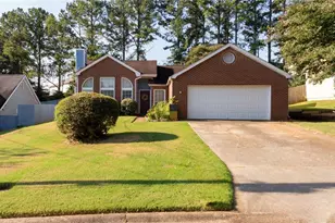 1470 Charter Oaks Ln, Lawrenceville, GA 30046 - Photo 1