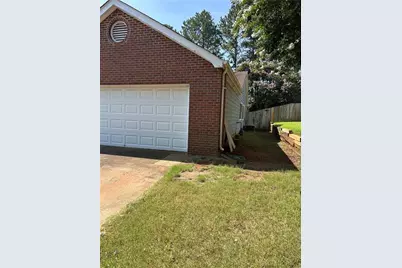 1470 Charter Oaks Lane, Lawrenceville, GA 30046 - Photo 2