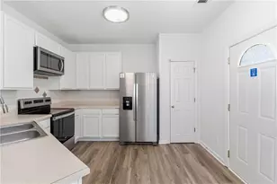 7062 Brookview Creek, Riverdale, GA 30274 - Photo 2