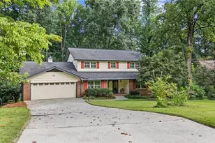 2679 Regency Dr E, Tucker, GA 30084 - Photo 2