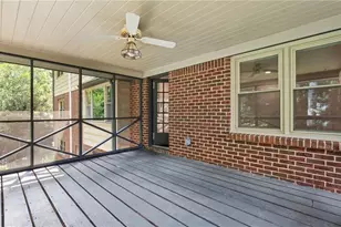 2679 Regency Dr E, Tucker, GA 30084 - Photo 16