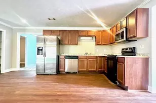 1315 Snapfinger Rd, Decatur, GA 30032 - Photo 4