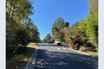 5334 Pounds Drive N, Stone Mountain, GA 30087 - Photo 2