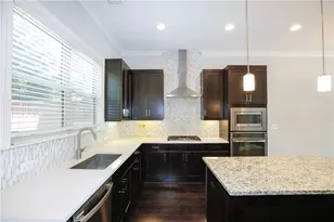 1920 Townsend Ct, Atlanta, GA 30329 - Photo 18