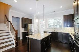 1920 Townsend Ct, Atlanta, GA 30329 - Photo 16
