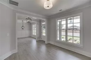 240 Wilbanks St, Buford, GA 30518 - Photo 6