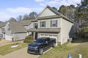660 Country Ridge Dr, Hoschton, GA 30548 - Photo 4