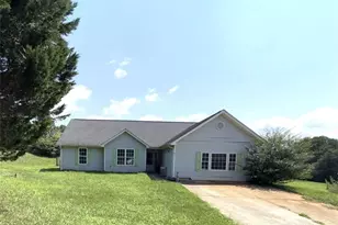 135 Windhaven Pl, Mount Airy, GA 30563 - Photo 2