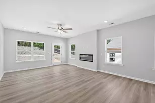 103 Meadowview Ct, Carrollton, GA 30117 - Photo 12