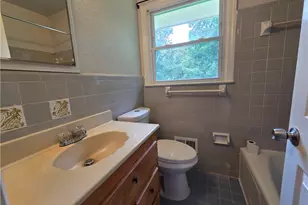4609 Puckett St, Forest Park, GA 30297 - Photo 10