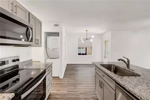 1004 Sandy Ln Dr, Alpharetta, GA 30022 - Photo 10