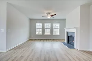 2424 Dixon Pl, Lawrenceville, GA 30045 - Photo 10