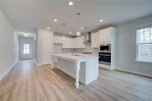 2424 Dixon Pl, Lawrenceville, GA 30045 - Photo 8