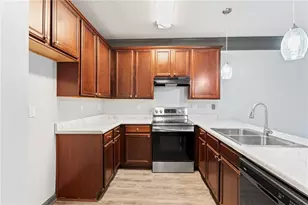 5008 Lower Elm St, Atlanta, GA 30349 - Photo 10