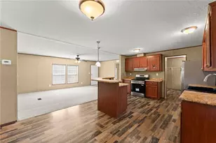 277 Yates St, Cornelia, GA 30531 - Photo 14