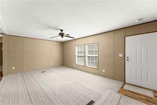277 Yates St, Cornelia, GA 30531 - Photo 10