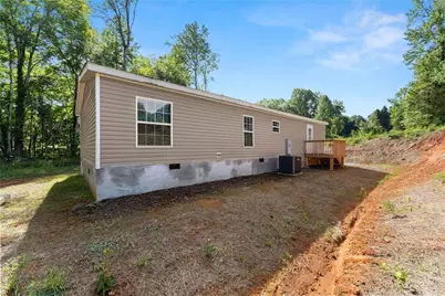 277 Yates Street, Cornelia, GA 30531 - Photo 32