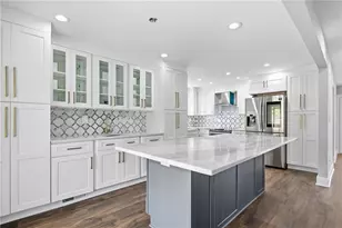 114 Woodhaven Way, Alpharetta, GA 30009 - Photo 2