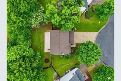 506 Weatherstone Court, Woodstock, GA 30188 - Photo 4
