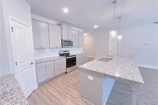 2586 Mills Commons Dr, Decatur, GA 30034 - Photo 6