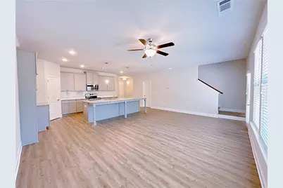 2586 Mills Commons Drive, Decatur, GA 30034 - Photo 8