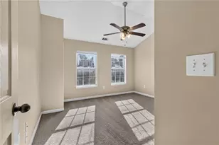 2161 Del Lago Circle NW, Kennesaw, GA 30152 - Photo 16