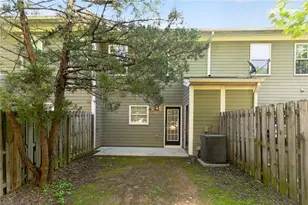 2161 Del Lago Circle NW, Kennesaw, GA 30152 - Photo 20
