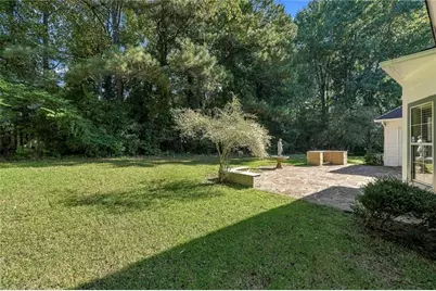 10870 Willow Meadow Circle, Alpharetta, GA 30022 - Photo 24