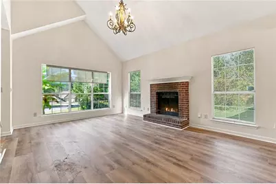 10870 Willow Meadow Circle, Alpharetta, GA 30022 - Photo 6