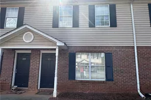 303 Iron Belt Ct, Cartersville, GA 30120 - Photo 2