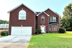 5110 Miller Woods Dr, Decatur, GA 30035 - Photo 1