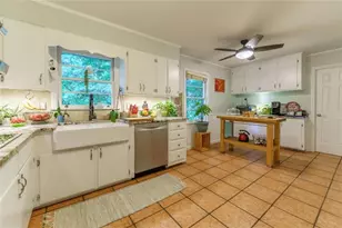 759 Riverhill Dr, Athens, GA 30606 - Photo 8