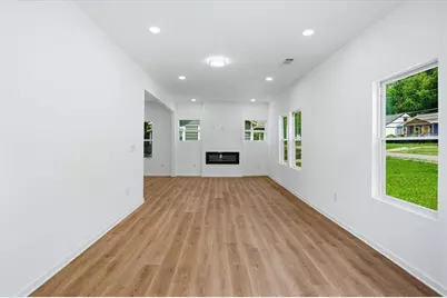1502 Venetian Drive, SW, Atlanta, GA 30311 - Photo 4