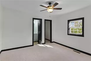 391 S Bend Ave SE, Atlanta, GA 30315 - Photo 10