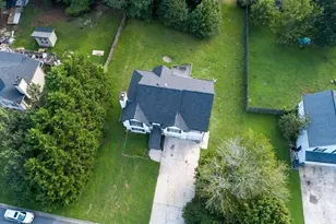 2774 Old Barn Trail, Powder Springs, GA 30127 - Photo 4