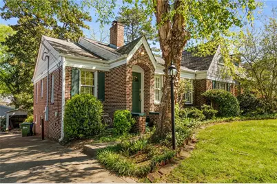 666 Yorkshire Road NE, Atlanta, GA 30306 - Photo 2