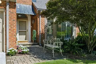 440 Greenlaurel Dr, Sandy Springs, GA 30342 - Photo 2