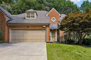 440 Greenlaurel Dr, Sandy Springs, GA 30342 - Photo 1